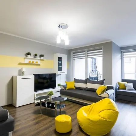 New Old Town - 54m2 - 6 Beds - New Bulding - Lift * Wrocław