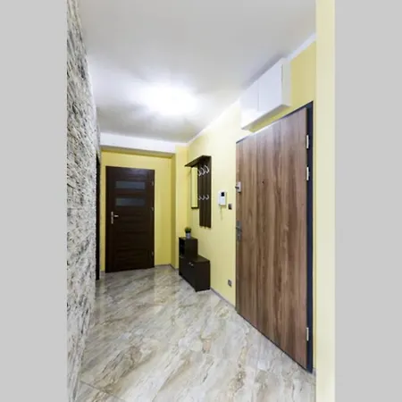 Apartamento New Old Town - 54m2 - 6 Beds - New Bulding - Lift