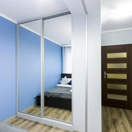 Apartamento New Old Town - 54m2 - 6 Beds - New Bulding - Lift