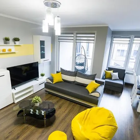 Apartamento New Old Town - 54m2 - 6 Beds - New Bulding - Lift Wrocław